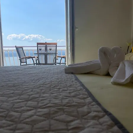 Aba Πανσιόν 4*