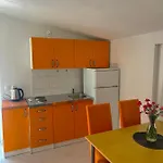 Aba Πανσιόν